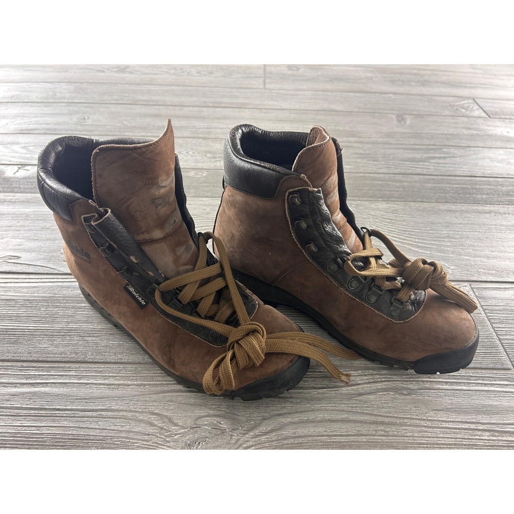 Raichle Swiss Made Brown Nubuck Leather Hiking Boots Vibram Sole Mens 9